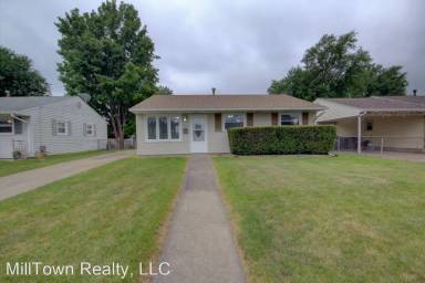 Main picture of 434 7th St E
