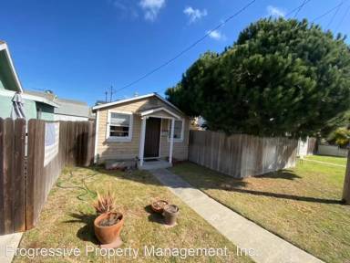 Main picture of 217 Elmira Ave