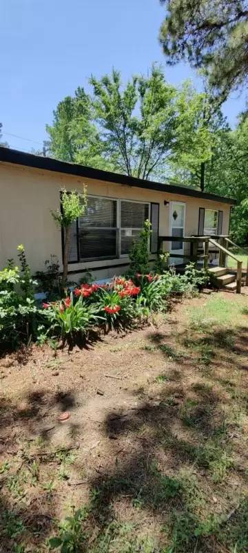 Main picture of 315 Joy Ln