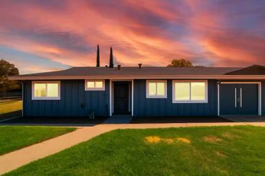 Main picture of 803 El Portal Ave