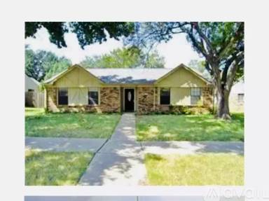 Main picture of 351 Timber Ridge Ln
