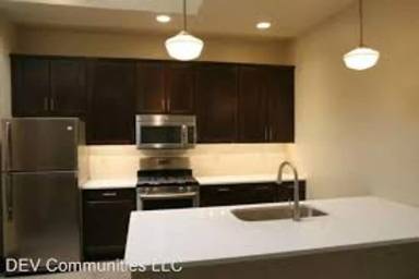 Main picture of Skylight Lofts