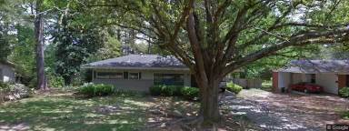 Main picture of 3735 Yale Ave