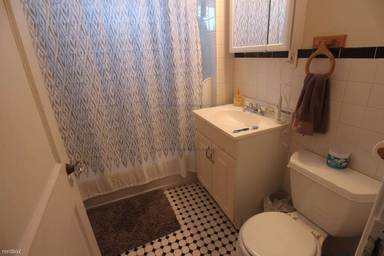 Main picture of 1211 Commonwealth Ave