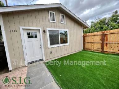 Main picture of 11516 Kelowna St