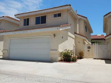 Main picture of 21041 Gault St