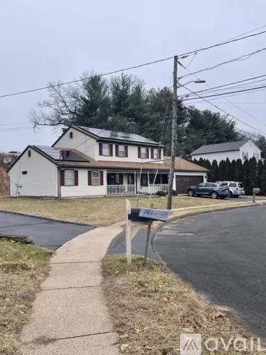Main picture of 43 Julie Rd