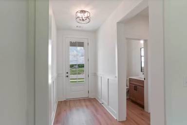 Main picture of 46 Blackberry Blvd