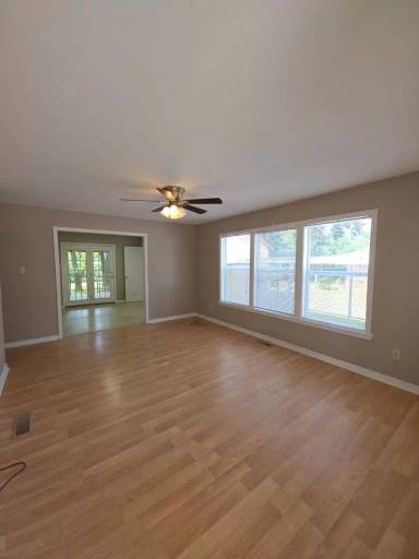 Main picture of 204 S Laredo Ave