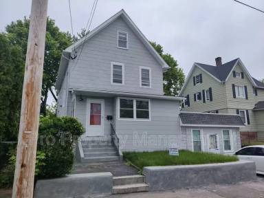 Main picture of 141 Hawkins St