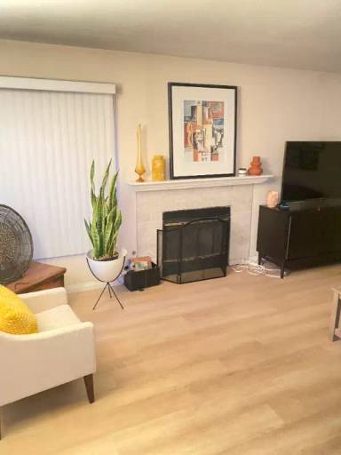 Main picture of 8217 Diamond Star Ct