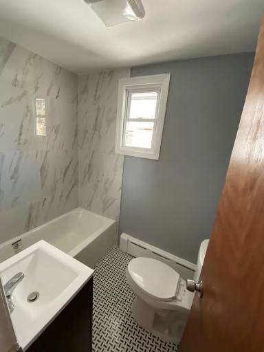 Main picture of 89 3rd Ave