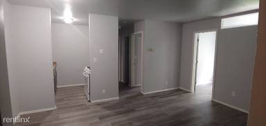 Main picture of 1305 - 1345 W Locust St Apartments