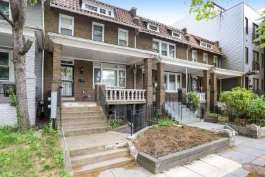 Main picture of 7135 Georgia Ave NW