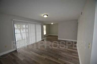 Main picture of Cypress Pointe at Lake Orlando Condominium