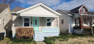 Main picture of 621 Merwin Ave