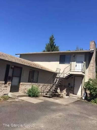 Main picture of 7627 SW 33rd Ave
