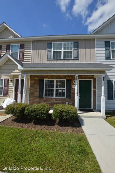 Main picture of 7005 Banister Loop