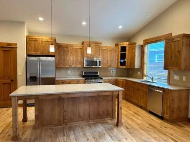 Main picture of 20876 Top Knot Ln