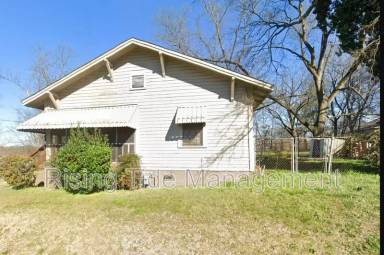 Main picture of 3929 40th St N