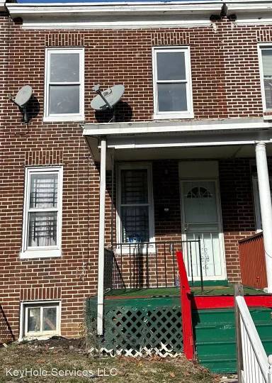Main picture of 3340 Ravenwood Ave