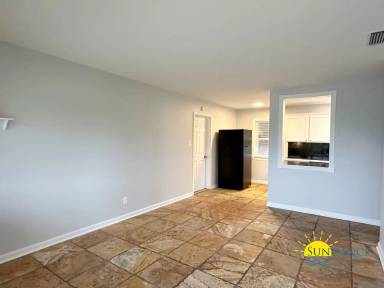 Main picture of 5306 Bristol Ave