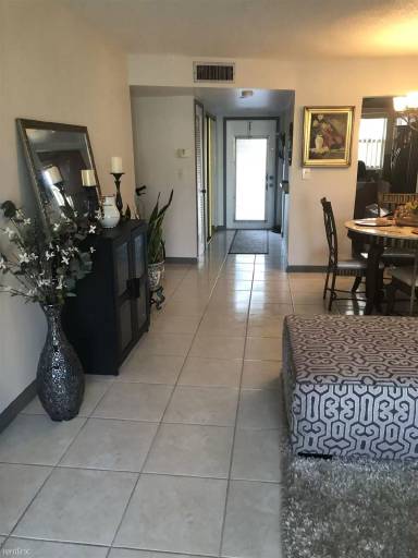 Main picture of 8510 Sunrise Lakes Blvd