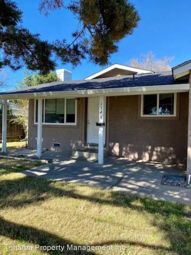 Main picture of 1540 Valerie Way