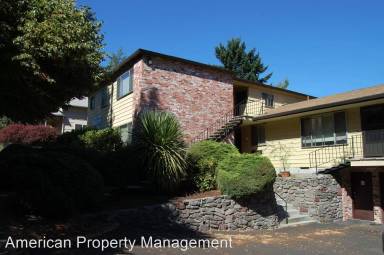 Main picture of 408 SE 30th Pl