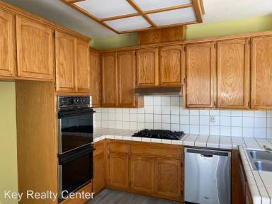 Main picture of 2 Kylaglen Ct