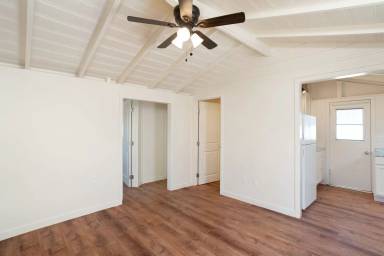 Main picture of 101 Pinal Ave