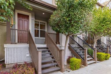Main picture of 1051 Yates Way