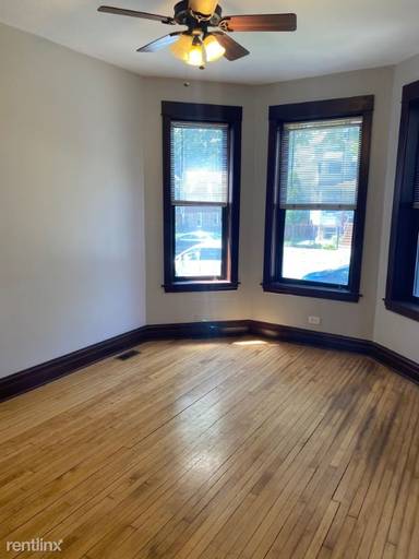 Main picture of 3315 N Albany Ave