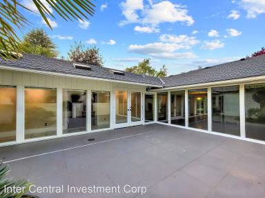 Main picture of 9311 Sunset Way