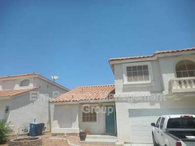 Main picture of 8728 Country Pines Ave
