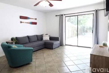 Main picture of 32 Cape Dr NW