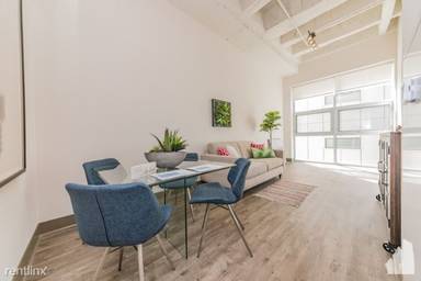 Main picture of 820 Michigan Apartments