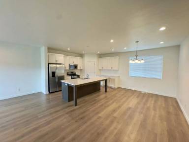 Main picture of 442 S 900 W