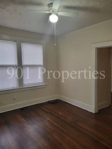 Main picture of 1512 Madison Ave