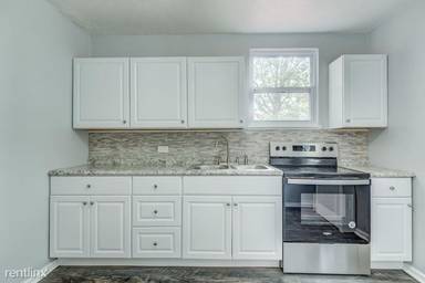 Main picture of 72 Drummond St