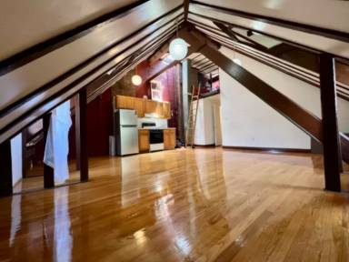 Main picture of 1265 Eastern Pkwy