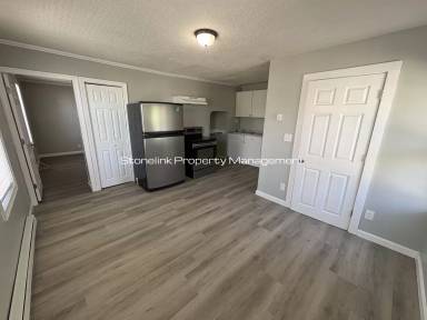 Main picture of 27 Heroux Ave
