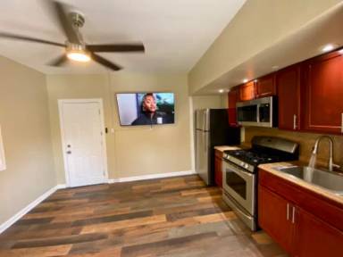 Main picture of 1514 W Champlost St