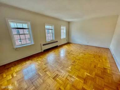 Main picture of 312 Washington St