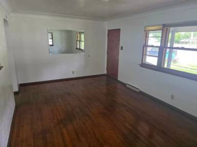 Main picture of 3415 Barber St