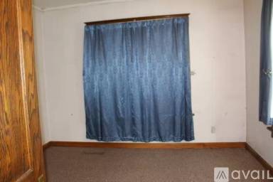 Main picture of 710 E Center St