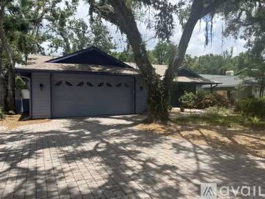 Main picture of 4137 Woodview Dr