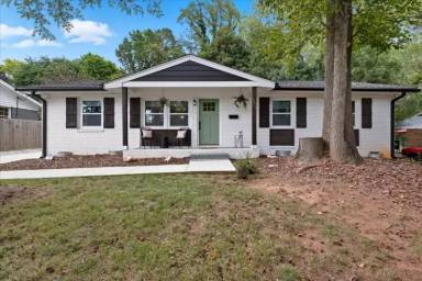 Main picture of 4528 Somerdale Ln