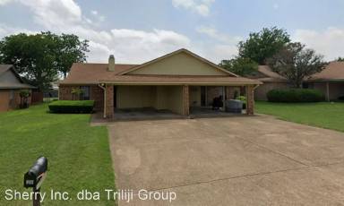 Main picture of 210 Zuni Dr