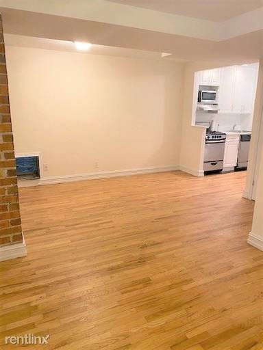 Main picture of 1570 1st Avenue Apartments